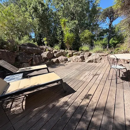 Appartement T2 Dans Luxueuse St Raphael Proche Des Golfs Saint-Raphaël