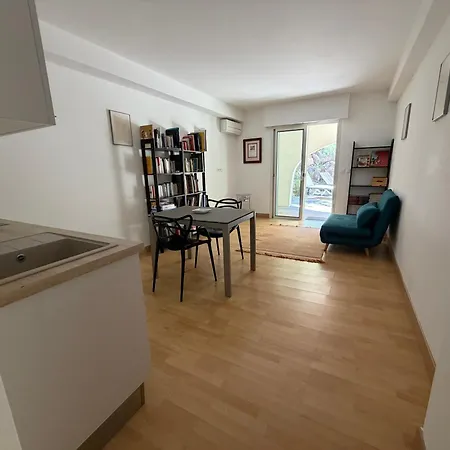 T2 Dans Luxueuse St Raphael Proche Des Golfs Appartement Saint-Raphaël